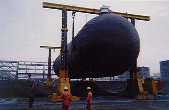 有關天氣對于大型吊裝搬運的干預問題該如何應對？